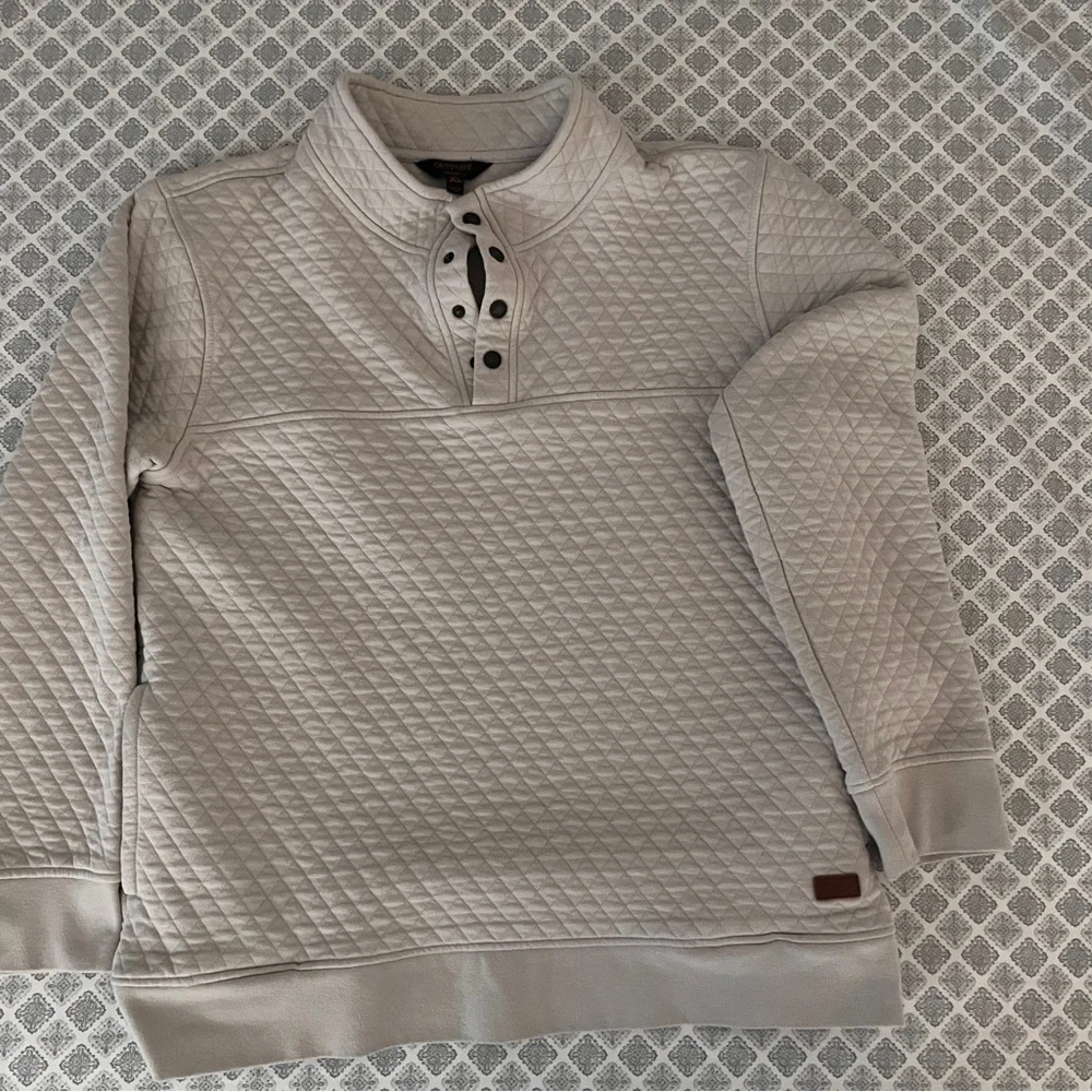 Quilted Henley Pullover Hoodie - Light Gray - Picture 3 of 6